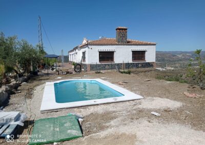 Piscina de poliéster instalada